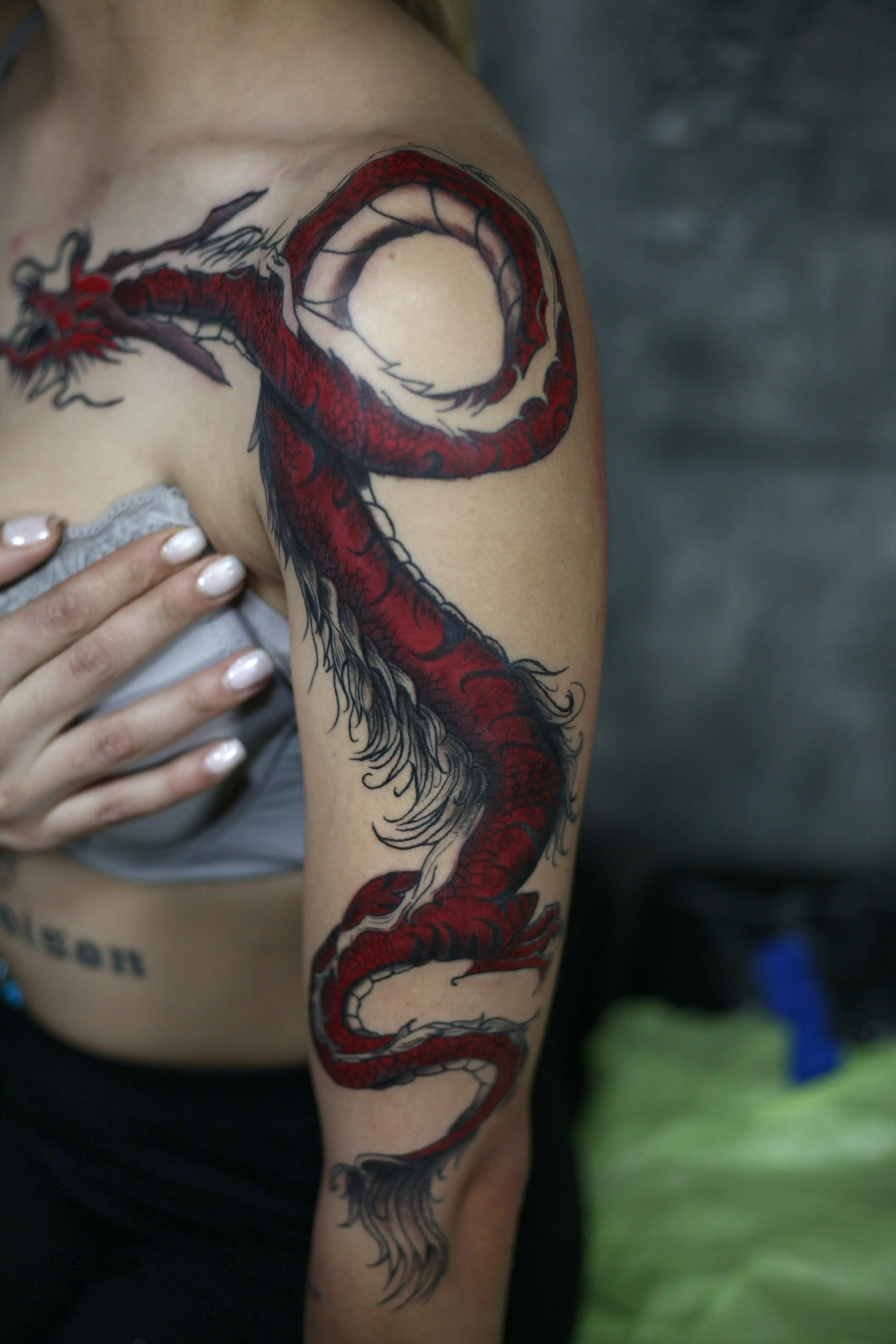 Crveni zmaj  - detalj tetovaže 2